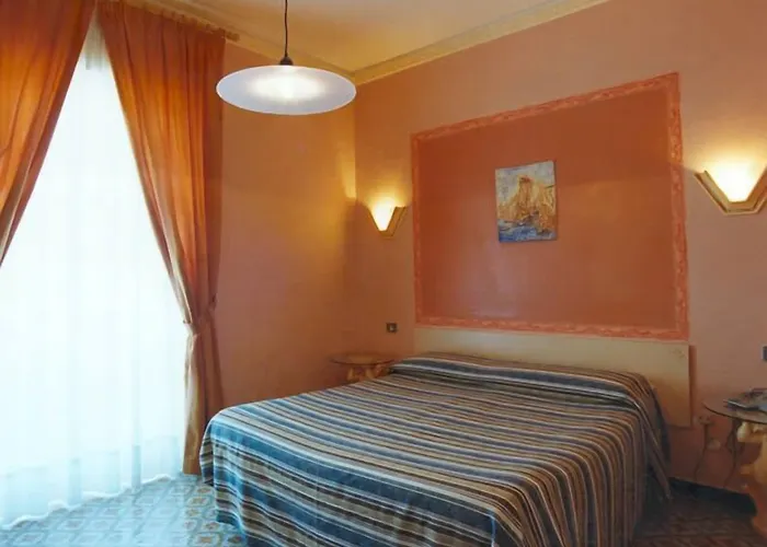 Scala Greca מלון 3*